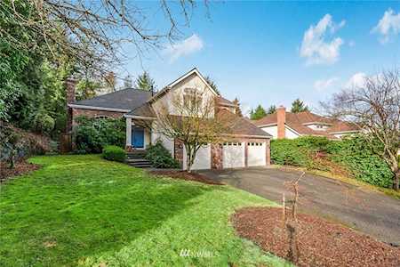10717 179th Ct NE Redmond, WA 98052
