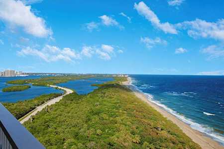 5550 N Ocean Drive #20a Riviera Beach, FL 33404