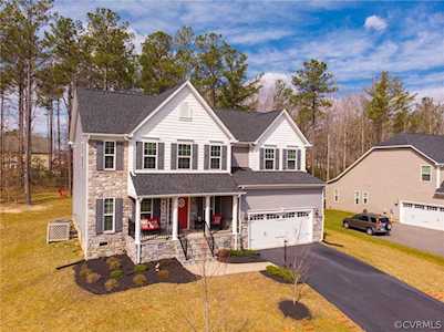 8518 Amington Ln Chesterfield, VA 23832