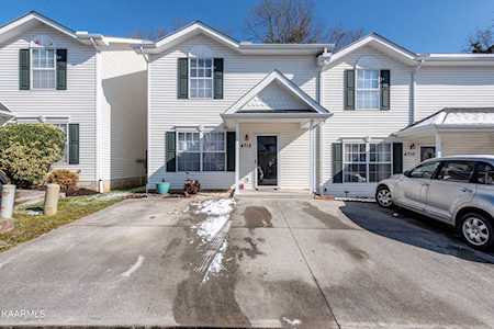 4712 Scepter Way Knoxville, TN 37912