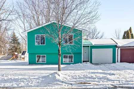 411 Westgate Drive Winsted, MN 55395