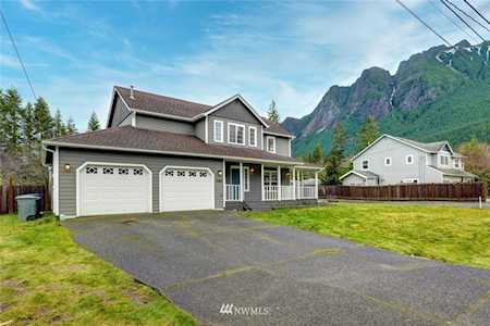 730 NE 10th St North Bend, WA 98045