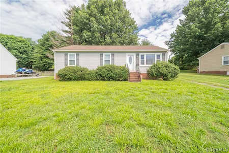 6374 Eula St Mechanicsville, VA 23111
