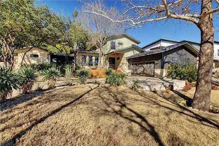 1604 Lipan TRL Austin, TX 78733