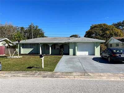 7426 Sequoia Dr New Port Richey, FL 34653