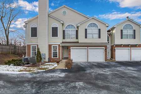 668 Portage Ct Vernon Hills, IL 60061