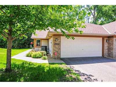 2064 Holloway Avenue E Maplewood, MN 55109