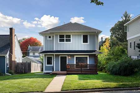 1476 Eleanor Avenue Saint Paul, MN 55116