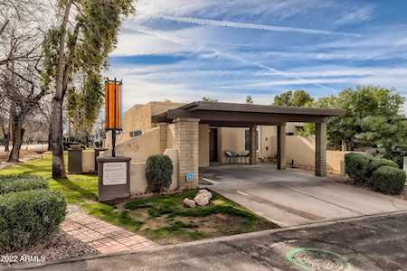 5 W Casa Hermosa Drive Phoenix, AZ 85021