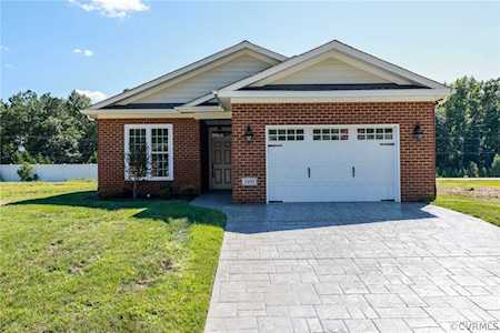 3485 Rock Creek Villa Dr Quinton, VA 23141