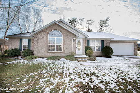 129 Hardwood Dr Mt Washington, KY 40047