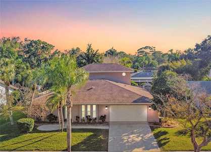 3295 Buckhorn Dr Clearwater, FL 33761