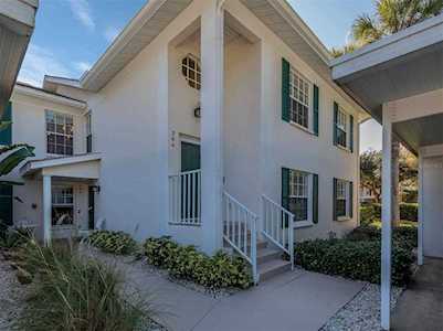 811 Montrose Dr #204 Venice, FL 34293