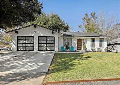2000 Oakleaf CIR Austin, TX 78723