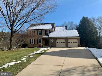 4990E Threshfield Ct Ellicott City, MD 21043