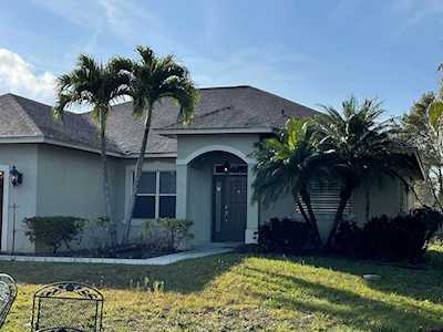 456 SW Holden Terrace Port St Lucie, FL 34984