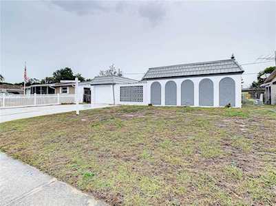 5127 Reseda Dr New Port Richey, FL 34652