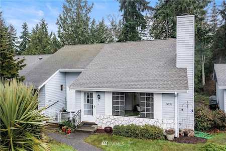 24830 10th Ave S Des Moines, WA 98198
