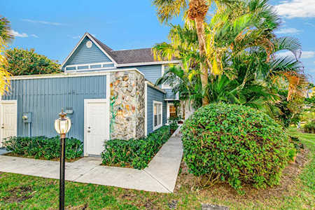 1521 Ocean Dunes Circle Jupiter, FL 33477