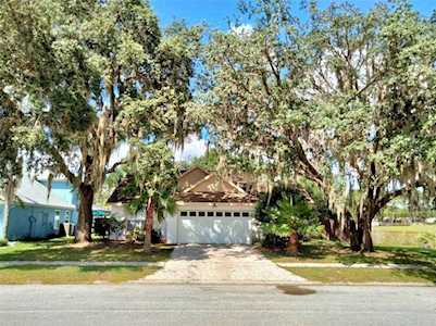 9527 Calle Alta New Port Richey, FL 34655