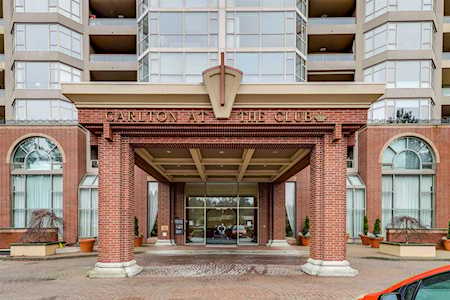 1327 E Keith Road #508 North Vancouver, BC V7J 3T5