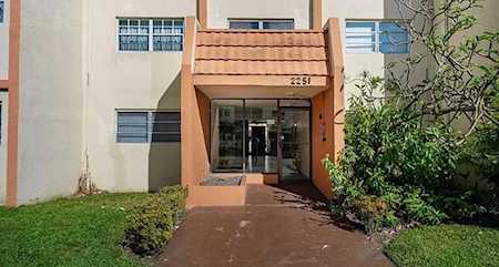 2251 NW 41st Avenue #211 Lauderhill, FL 33313