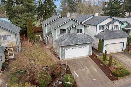 660 NE Flagstone Ln Bremerton, WA 98310