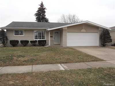 25627 Rusty St Taylor, MI 48180