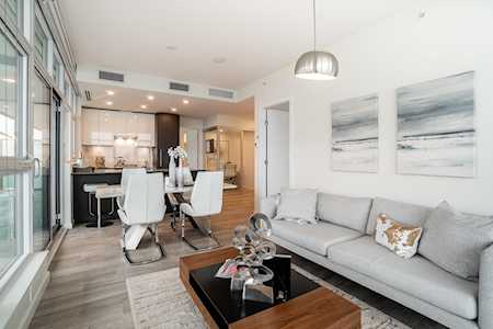 5311 Goring Street #1909 Burnaby, BC V5B 0B5