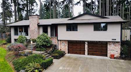 3525 71st Ave W University Place, WA 98466