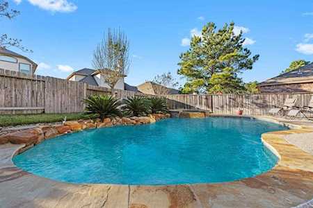 27 S Marshside Place The Woodlands, TX 77389