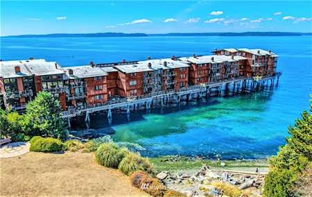 3717 Beach Dr SW #307 Seattle, WA 98116