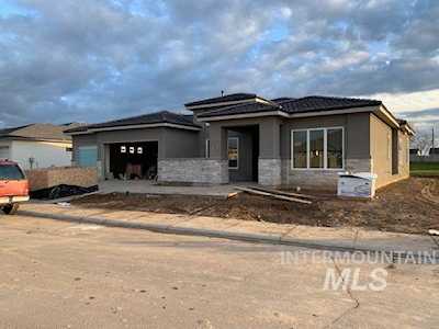 3045 W Three Lakes Drive Meridian, ID 83646