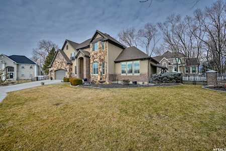 5228 W Castle Pine Cir N Highland, UT 84003