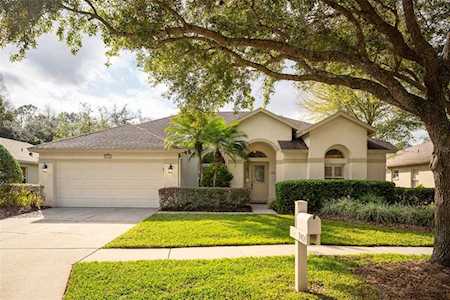 9404 Hunters Pond Dr Tampa, FL 33647
