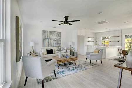 1406 Camelot CIR #1 Austin, TX 78745