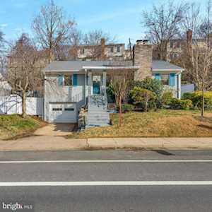 1605 Kirkwood Rd N Arlington, VA 22201
