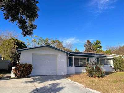 5313 Manor Dr New Port Richey, FL 34652
