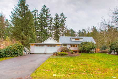 15562 207th Place SE Renton, WA 98059