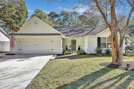 2049 St Martins Dr Jacksonville, FL 32246