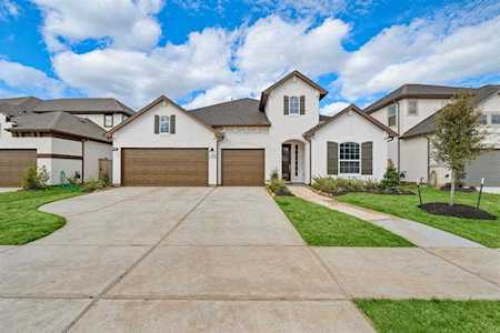 4722 Clear Creek Dr Sugar Land, TX 77479