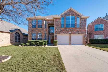 9904 Sourwood Drive Fort Worth, TX 76244