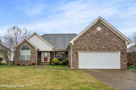 4503 Chenwood Ln Louisville, KY 40299