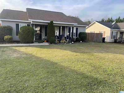 786 Lannie Bonner Circle Birmingham, AL 35224