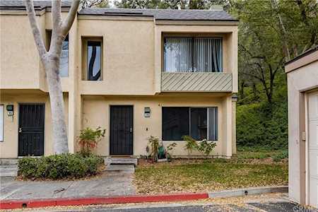 177 N Singingwood St #15 Orange, CA 92869