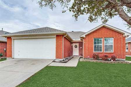 2056 Falls Creek Drive Little Elm, TX 75068