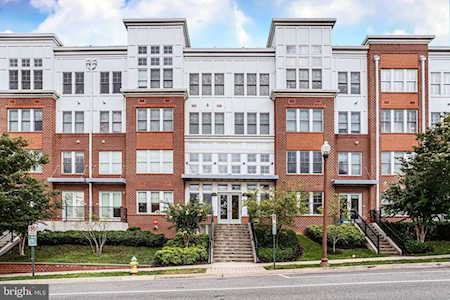 1418 Rhodes St N #B408 Arlington, VA 22209