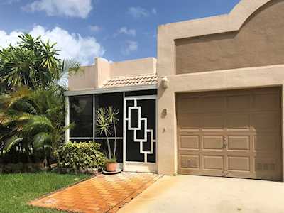 9071 Fairbanks Lane #8 Boca Raton, FL 33496