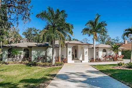 956 Royal Birkdale Dr Tarpon Springs, FL 34688