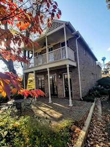2 214 S. 17th St. Oxford, MS 38655